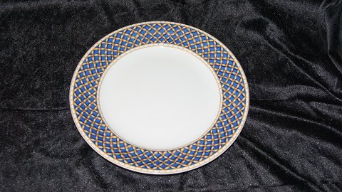 Dinner plate Royal Copenhagen #Liselund
Decoration number # 625
Size 24.5 cm in dia