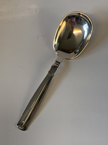 Potato spoon in silver #Lotus Sølvbstik
Measures 18 cm