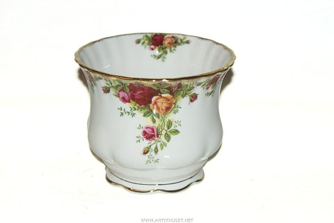 Old Country Roses, Flowerpot hide
SOLD