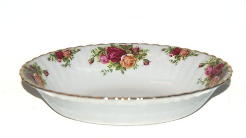 #Landsbyrose, "#Old Country Roses" Oval bowl
SOLD