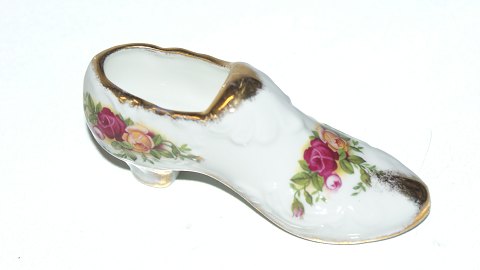 Old Country Roses Shoes vase
SOLD