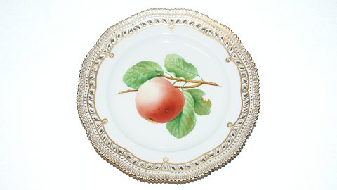 Royal Copenhagen Flora Danica, Lunch Plate Pierced with edge
SOLGT