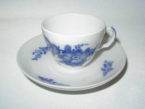 Royal Copenhagen Blue Flower Braided Small Cup Vase No. 8254 Porcelain