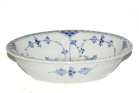 RC Blue Fluted Half Lace, Oval bowl