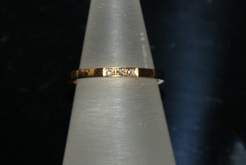 Gold ring with Diamond 18 Karat