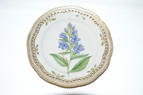 RC Flora Danica Dinner plate with pierced edge
SOLD