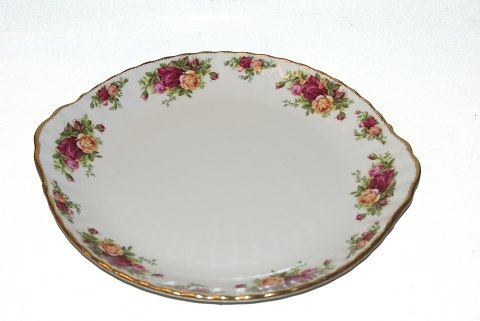 #Landsbyrose, "#Old Country Roses" Large Dish with ear
SOLD