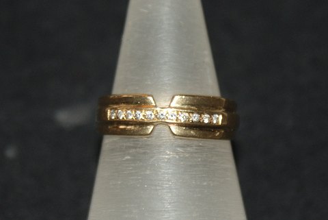 Gold ring with Brilliant-cut diamonds, 18ct gold