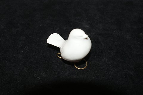 Bing and Grøndahl Spurv
White small sparrow with brass foot
height 6 cm
SOLD