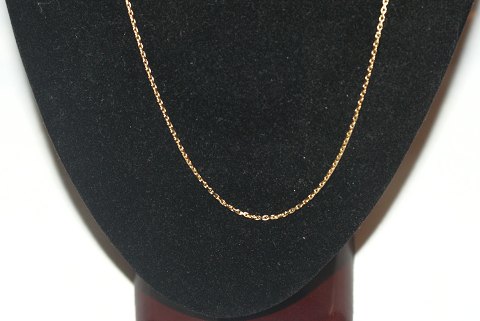 Anchor Faceted necklace in 14 carat gold
Length 42 cm