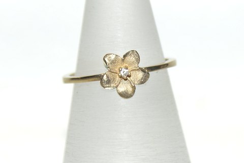 Gold ring with Flower, 8 Karat
Size 58