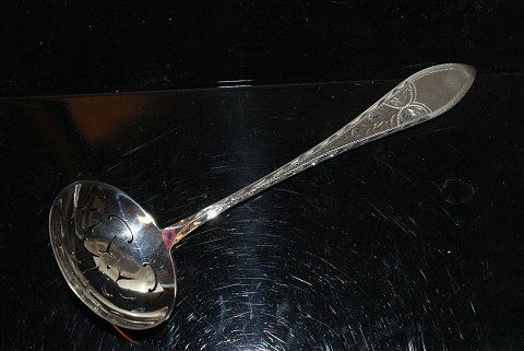 Sprinkle spoon Empire Silver
year 1919
Length 15.5 cm.
