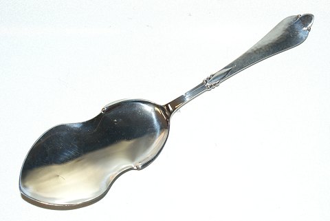 Smørrebrøds / Kage spade Freja  sølv
med gravering
Længde 22,5 cm.
