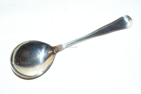 Kartoffelske Gammel Riflet Sølv
Længde 21,5 cm.