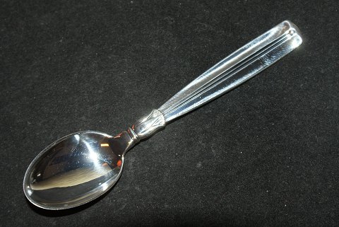 Coffee spoon / Teaspoon Lotus Silver
W & S Sørensen
Length 11.5 cm.
