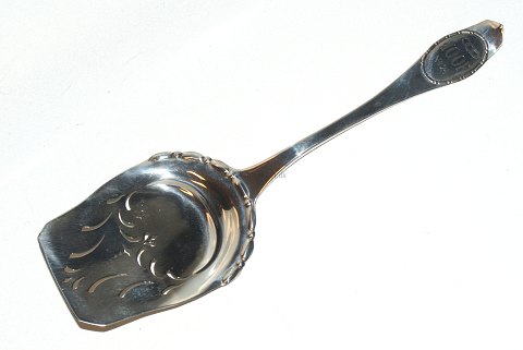 Fiskespade Medallion with engraved initials