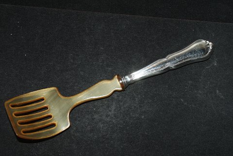 Herring Fork m / Boneblad Rita silver cutlery
Horsens silver
Length 17 cm.
