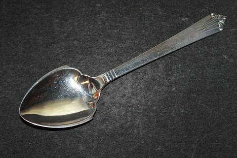Jam spoon Sankt Knud (Sct. Knud) Danish Silver Flatware
Slagelse silver
Length 12,5 cm.