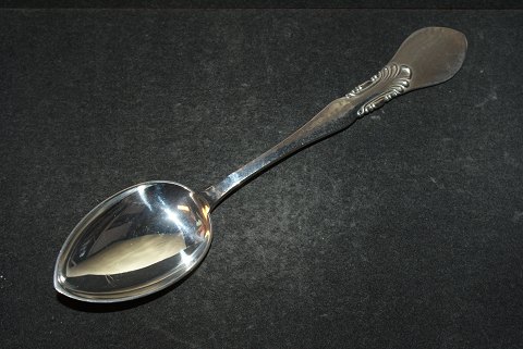 Dessert spoon / Lunch spoon Slotsmønster Flatware
Length 18 cm.