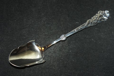 Jam spoon Tang silver cutlery
Cohr Silver
Length 15.5 cm.