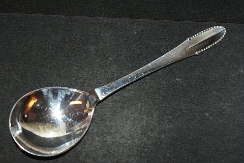 Compot spoon 1931 Kugle / Beaded
Georg Jensen.