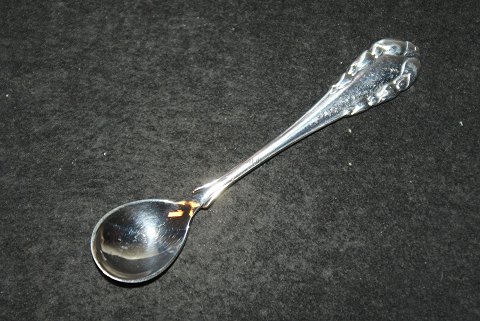 Salt spoon # 104 Lily of the Valley # 1
Georg Jensen