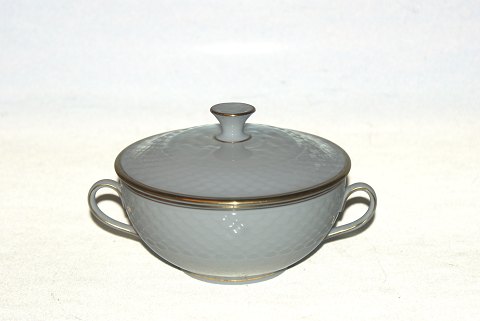 Bing & Grondahl Hartmann, Broth cup with lid
SOLD