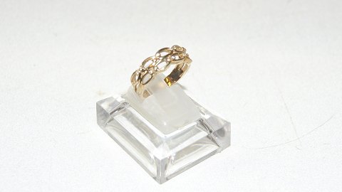 Elegant lady ring 8 carat gold