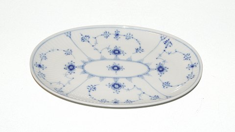Royal Copenhagen Blue Fluted Fluted, Oval Dish
Dek. No. 356
Length 23.5 cm
15 cm wide
SOLD