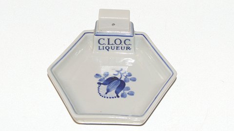 Aluminia Tranquebar, C.L.O.C. Liqueur holds to a matchbox.
Decoration number # 3079 / # 269.