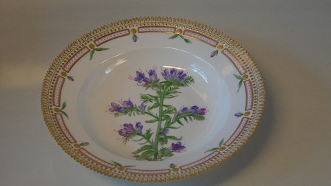 Royal Copenhagen Flora Danica, Deep dinner plate
Decoration number 20 / # 3545
Motif Echium vulgare L
SOLD