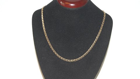 Elegant necklace with 14 carat Gold