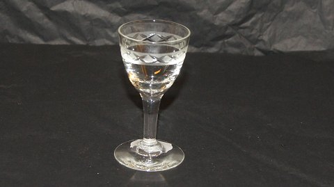 Snapseglas #Ejby Glas fra Holmegaard.
Højde 8,2 cm ca
