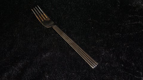 Breakfast fork #Bernadotte EPNS / Sølvplet # 22
Produced by Georg Jensen.