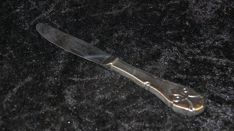 Middagskniv #Fransk Lilje Sølvplet
Produceret af O.V. Mogensen.