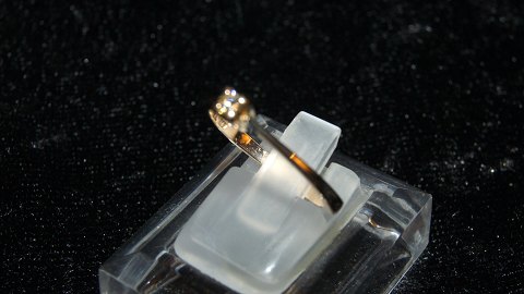 Elegant ladies ring with Brilliant in 14 carat gold
Stamped 585 KL