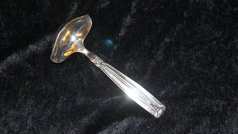 Sauce spoon, #Major Silver-plated cutlery
Producer: A.P. Berg formerly C. Fogh
Length 16 cm.