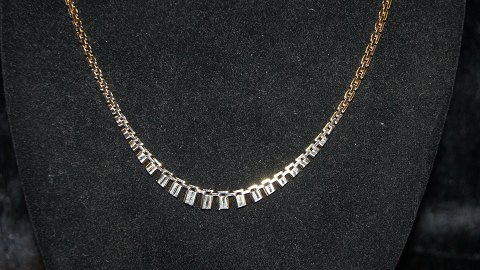 Block Necklace 3Rk with course 14 carat
Stamped Ant H 585
Length 44 cm
