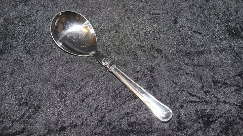 Double knurled serving spoon with stainless steel
Fra cohr
From year # 1956
Length 22.5 cm