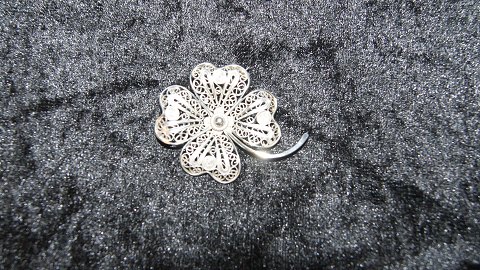 Brooch in silver
Stamped 925
Width 43.46 mm
Height 35.41 mm