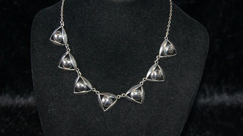 Elegant Silver Necklace
Length 38 cm
Nice and well maintained condition