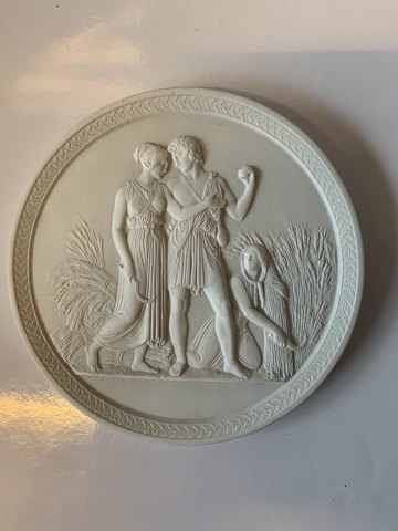 Royal Copenhagen Bisquit platte "Ungdom og forår"
Bertel Thorvaldsen
Måler 13,8 cm