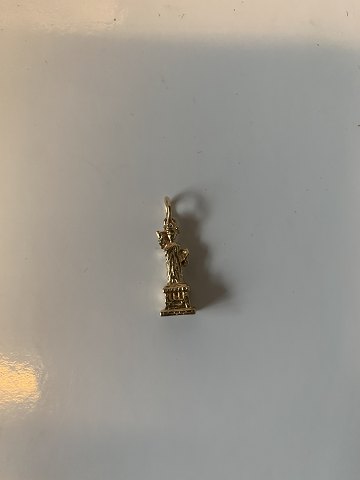 Statue of Liberty pendant #14 carat Gold
Stamped 585
Goldsmith: unknown
Height 21.15 mm