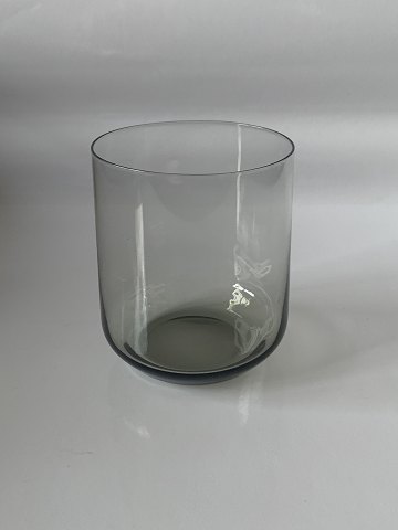 Whiskey Glass Canada smoked
Height 9 cm
SOLD