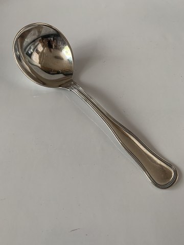 Potato spoon in Silver #Dobbeltriflet
Length approx. 19.7 cm
Stamped 3 towers COHR