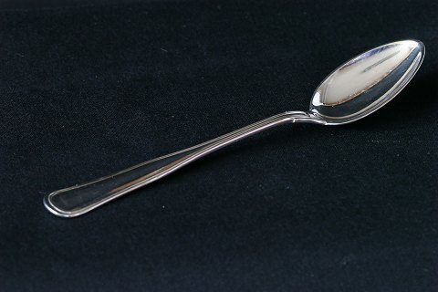 Teaspoon in 3-tower silver, double fluted. Classic teaspoon.