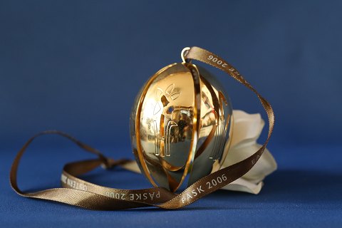 Easter egg 2006, Georg Jensen. Easter eggs with beautiful patterns and ribbons.