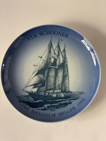 Bing and Grøndahl ship plate
Deck no. 8614/619
Steady Schooner
Malcolm Miller 1968-1980