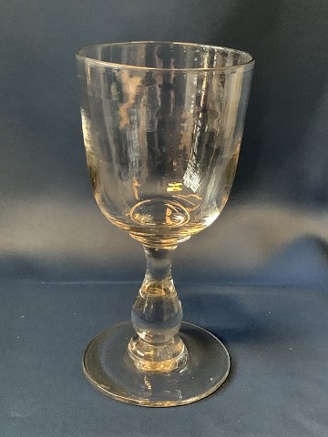 Rødvinsglas klar
Højde 16 cm ca
Pæn og velholdt stand
&#8203;