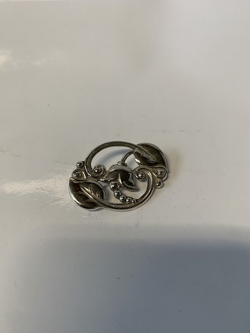 Broche i sølv Smukt dekoreret L: 3,9 cm
B: 2,8 cm